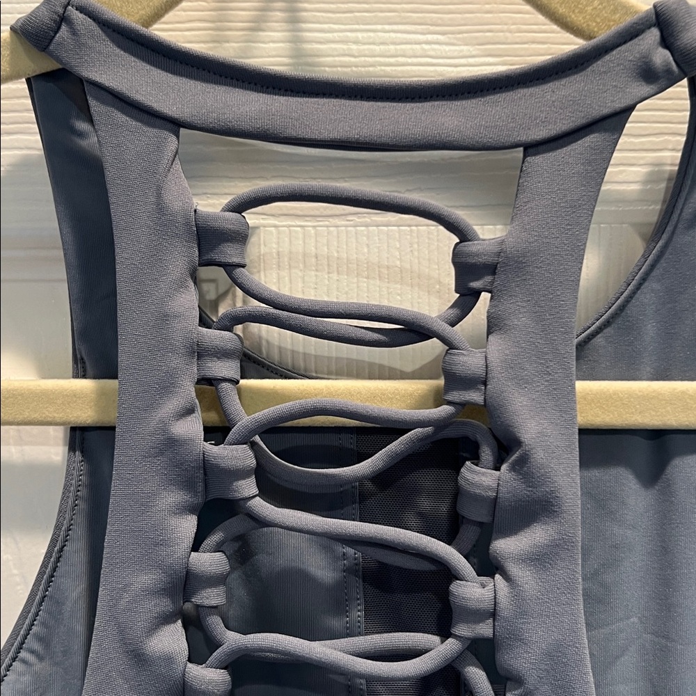 ALO Yoga Charcoal Tank Top - Picture 9 of 10